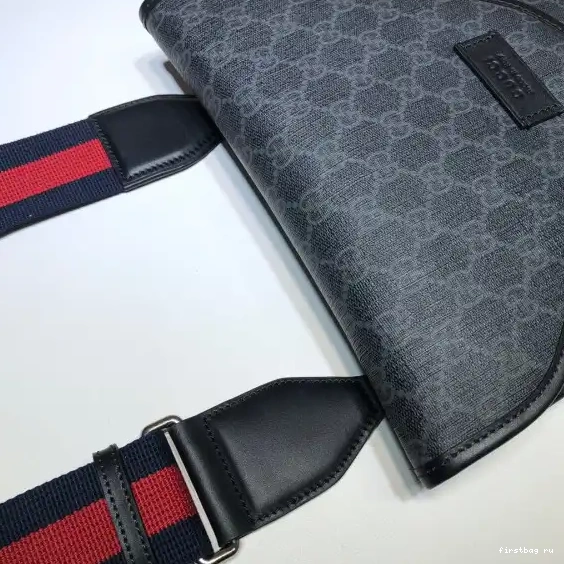 First bag ru medium GG GUCCI Vintage messenger Neo 0511